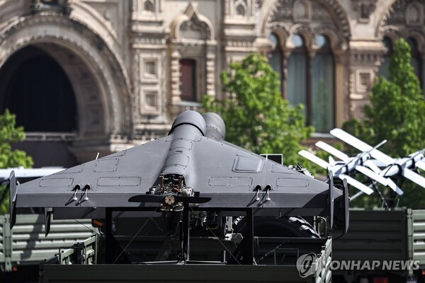 최근 루마니아 영공을 침범한 러시아의 게란-2 드론. 게란 드론은 러시아가 이란 샤헤드-136 드론을 들여와 개량한 기종으로 자폭형이다. @연합뉴스