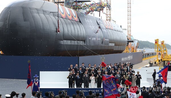 22일 경남 거제 한화오션에서 열린 장영실함(장보고-Ⅲ, Batch-Ⅱ 1번 함) 진수식. @연합뉴스