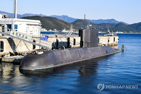 마지막 항해에 나선 장보고함. @연합뉴스