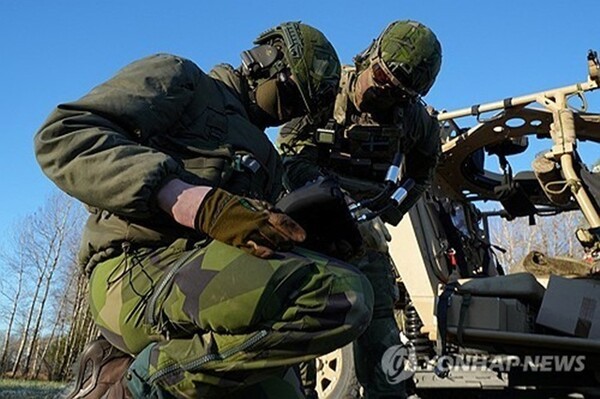 훈련 중인 스웨덴 군. @연합뉴스