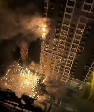 러시아군, 탄도·극초음속 미사일로 키이우 아파트 공격